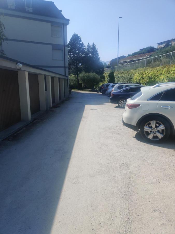Appartamento Nelly - Per 4 Persone - Caray Park - Sale Marasino - Lago D'Iseo Marone Exterior foto